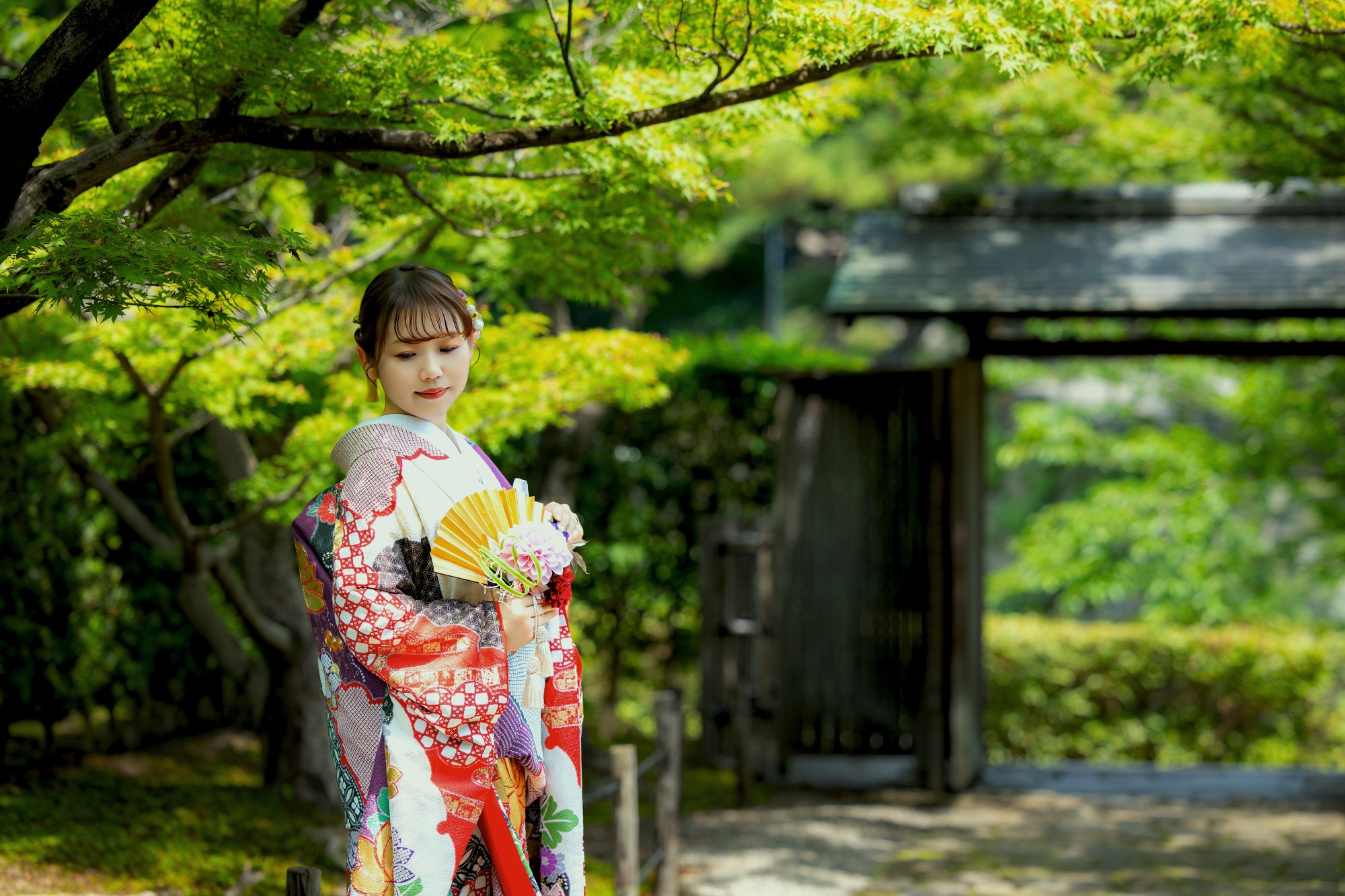 四季を感じながら残せる神社フォトウェディング